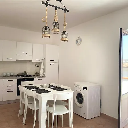 House With Terrace In شقة *