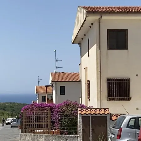 Lägenhet House With Terrace In San Nicola Arcella